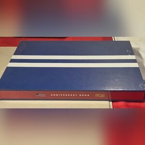 NEW Sealed FERRARI COFFEE TABLE COLLECTABLE BOOK